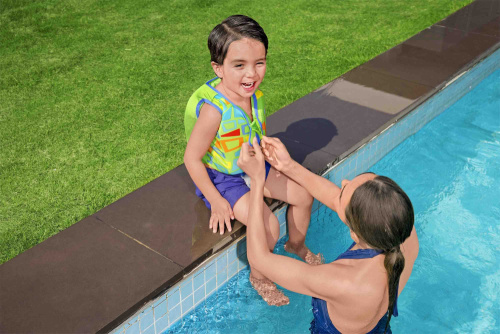 Жилет для плавания с вспененными вставками, два вида, от 1 до 3 лет (Bestway 32176 BW)