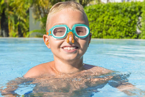 Комплект для плавания от 7 лет (очки, зажим для носа и беруши) (Bestway 26034 BW)