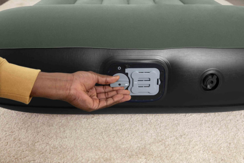 Надувной матрас Bestway Tritech Air Mattress 188х99х30 см, со встроенным насосом на батарейках (Bestway 67929 BW) Надувной матрас Bestway Tritech Air Mattress 188х99х30 см, со встроенным насосом на батарейках (Bestway 67929 BW)