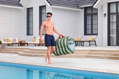 Матрас для плавания "Everluxe" 183x90x20 см, до 140 кг (43913 BW)