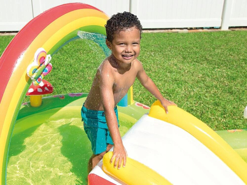 Игровой центр "Мой сад" с горкой и распылителем, 290х180х104 см, от 2 лет (Intex 57154)