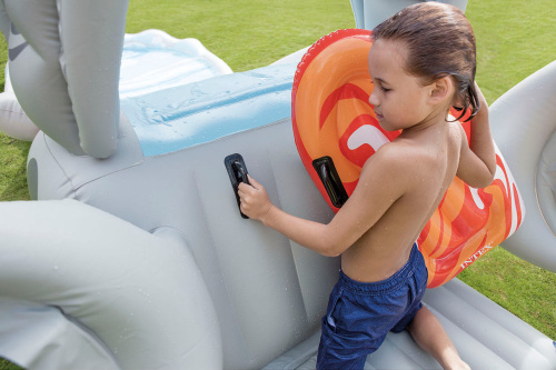 Надувная водная горка "Акула", 460х168х157 см (Intex 57159)