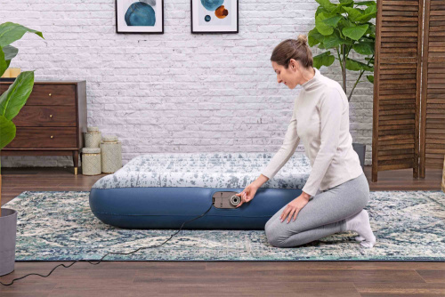 Надувной матрас Tritech 203x152x30 см, с подголовником, встроенный насос 220V (Bestway 67836 BW)