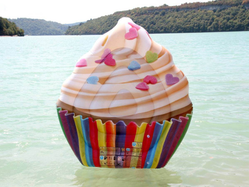 Надувной плотик "Кекс" 142х135 см (Intex 58770)