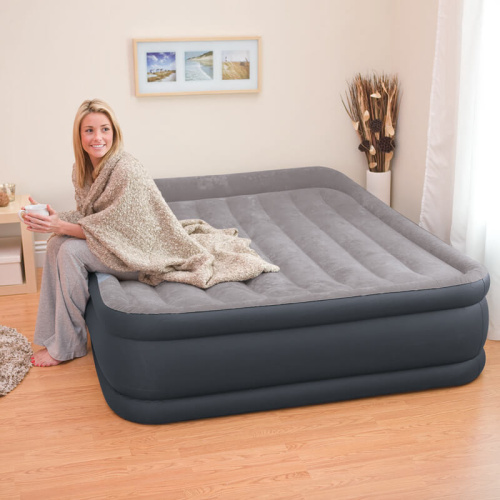 Надувная кровать Dura-Beam Basic Series 152х203х42 см, встроенный насос 220V (Intex 64136)
