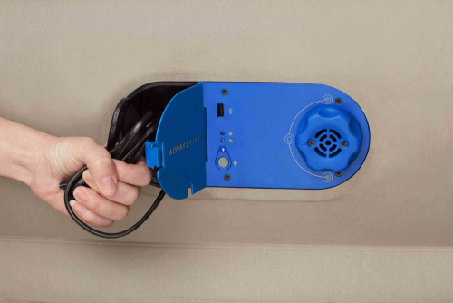 Надувная кровать AlwayzAire Fortech 152х203х51 см, встроенный насос 220V с автоподкачкой (Bestway 69054 BW)