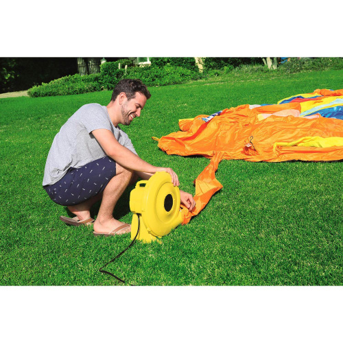 Надувной аквапарк 365х320х270 см (Bestway 53301)