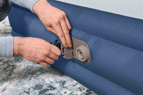 Надувная кровать Fortech 203х152х36 см, встроенный насос 220V (Bestway 69135 BW)