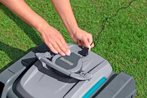 Робот-пылесос 2 в 1 для дна и поверхности воды бассейна Bestway AquaTronix Pro G300 (58942 BW)