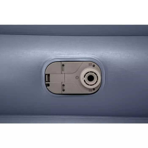 Надувная кровать Tritech 203х152х51 см, встроенный насос 220V (Bestway 6713I BW) Надувная кровать Tritech 203х152х51 см, встроенный насос 220V (Bestway 6713I BW)